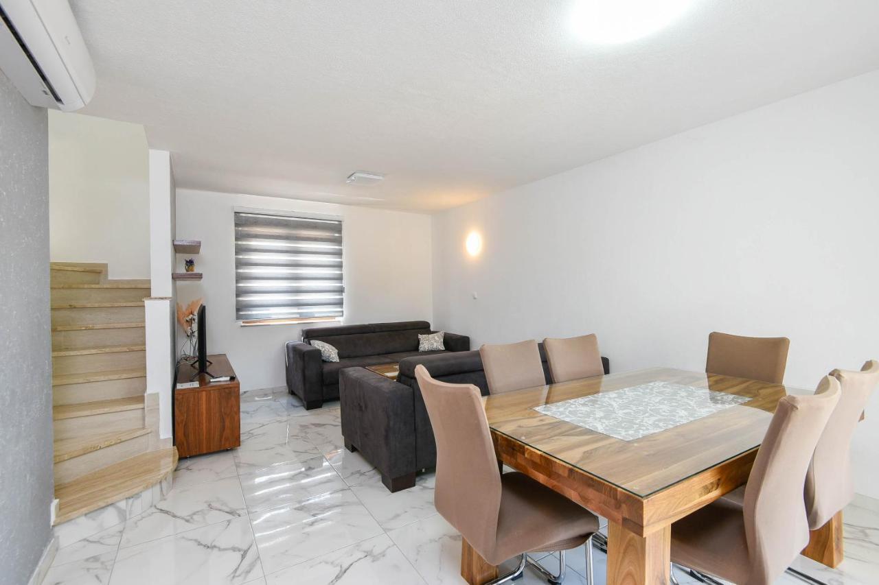 Lidija Apartmani Orebic Luaran gambar