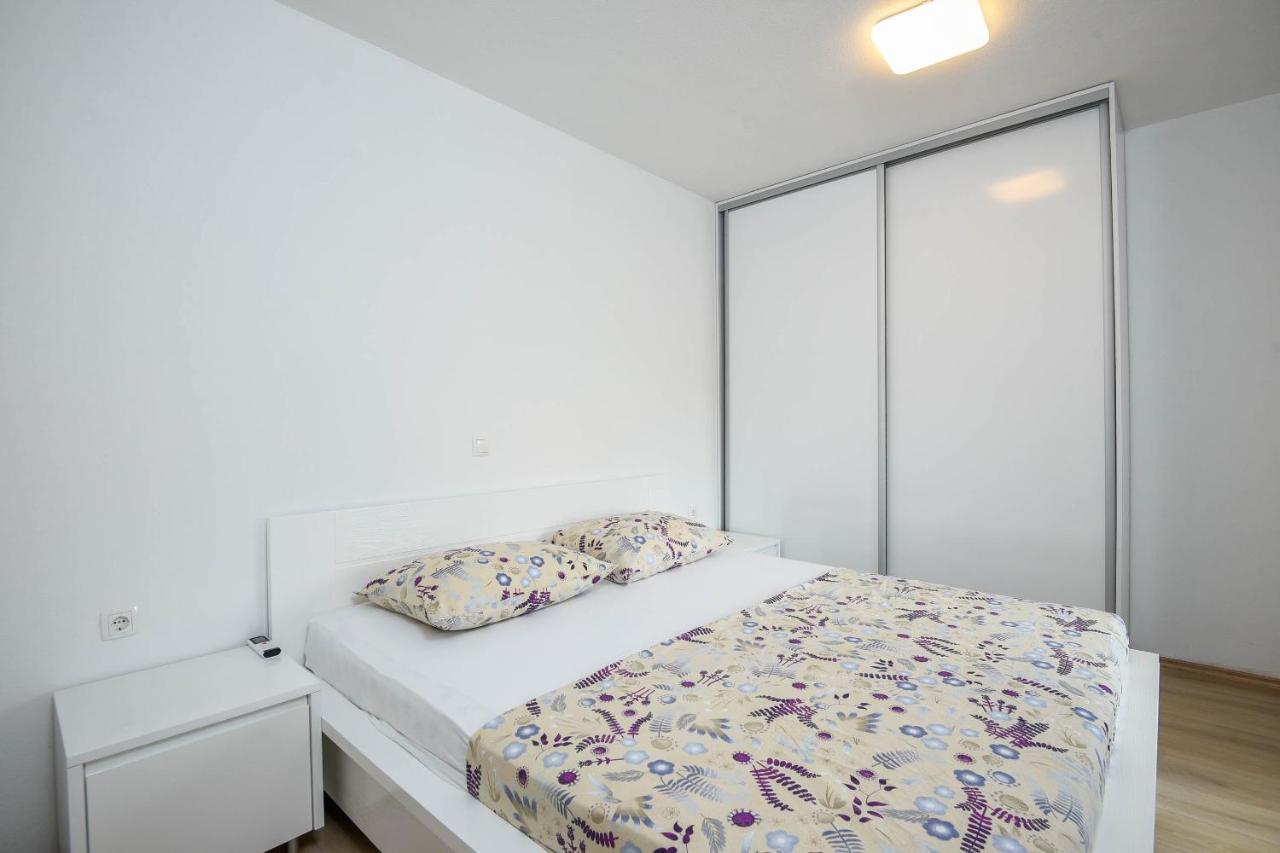 Lidija Apartmani Orebic Luaran gambar